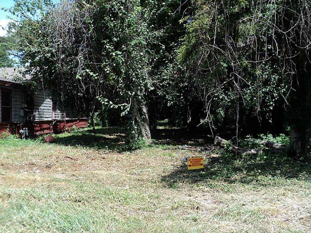 834 Green Meadow Ln, Houston, TX 77091