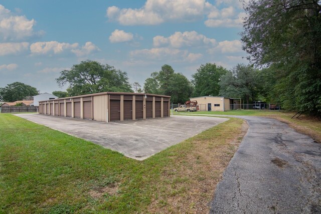 8819 Dowdell Rd, Tomball, TX 77375 - photo 3