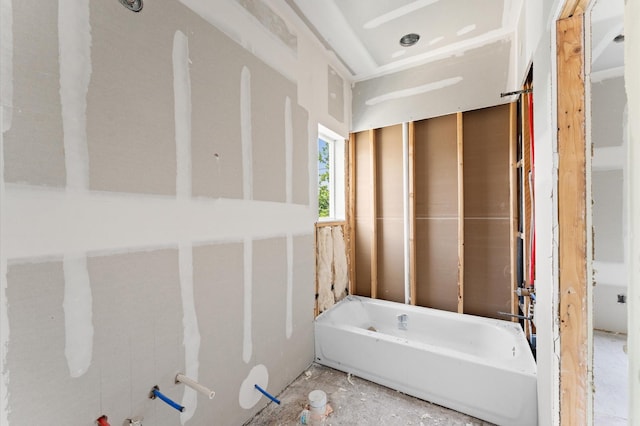 6705 Del Rio St, Houston, TX 77021 - full bathroom with a tub