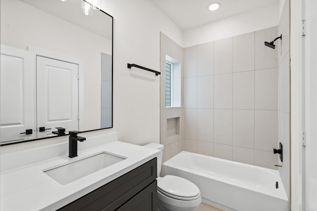 6705 Del Rio St, Houston, TX 77021 - full bathroom featuring vanity, toilet, shower / bath combination, and recessed lighting