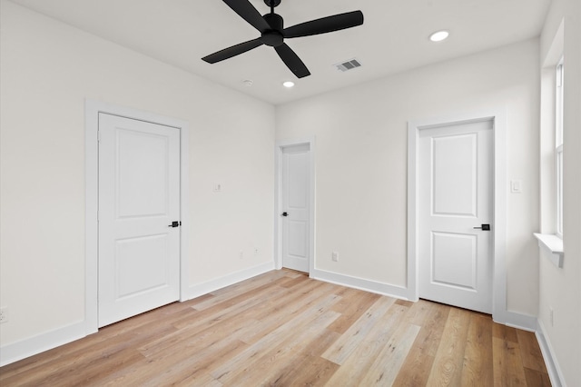 6705 Del Rio St, Houston, TX 77021 - unfurnished bedroom featuring light wood-style floors, recessed lighting, baseboards, and ceiling fan