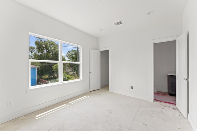 6705 Del Rio St, Houston, TX 77021 - view of unfurnished bedroom