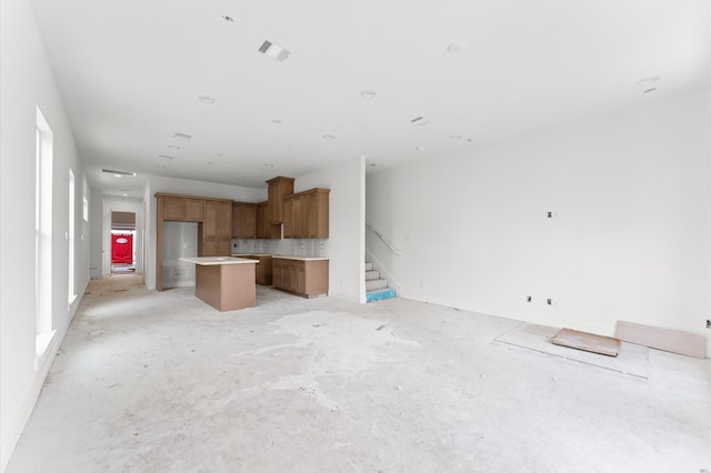 6705 Del Rio St, Houston, TX 77021 - unfurnished living room featuring stairs