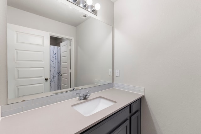 17505 Spice Merlot Ln, Conroe, TX 77302 - full bath featuring vanity