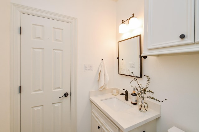 320 Eagle Cv, Hempstead, TX 77445 - half bathroom featuring vanity