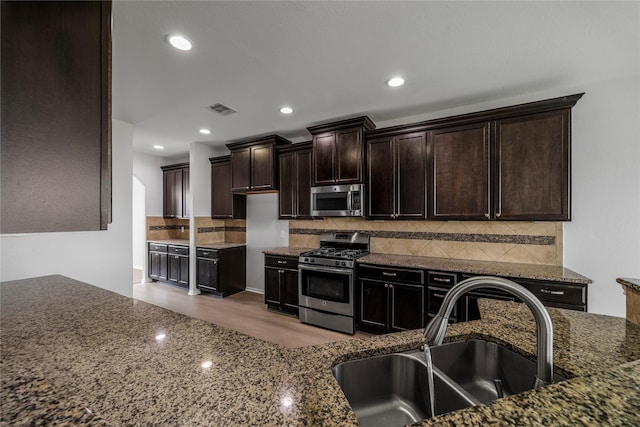 11915 Eagle Ridge Dr, Mont Belvieu, TX 77535 - photo 8