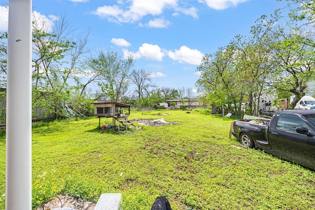 12910 Green River Dr, Houston, TX 77044 - view of grassy yard