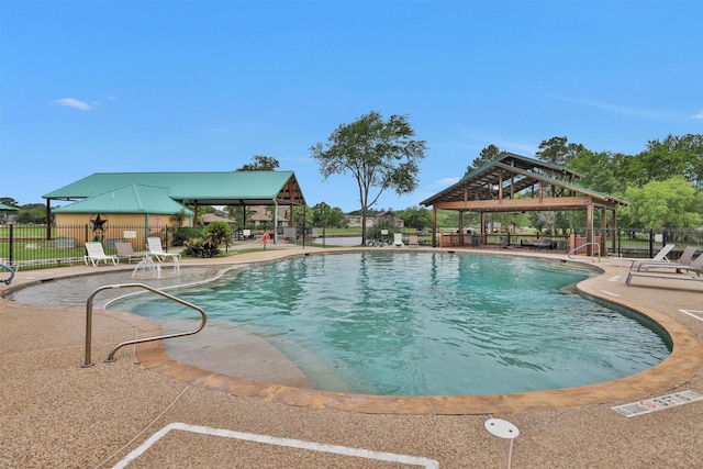 12 Oakland Ct, Huntsville, TX 77340 - community pool with a gazebo and a patio