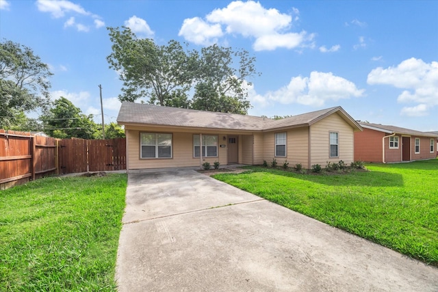 1904 Kansas St, Baytown, TX 77520 - single story home with concrete driveway