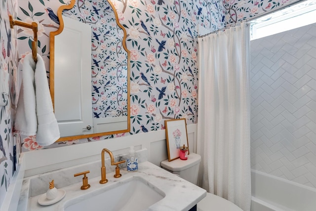 107 E Sawyer Ridge Dr, Spring, TX 77389 - bathroom with toilet, vanity, shower / tub combo with curtain, and wallpapered walls