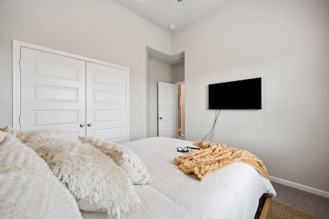 10603 Centre Green Way, Houston, TX 77043 - carpeted bedroom with a closet and baseboards