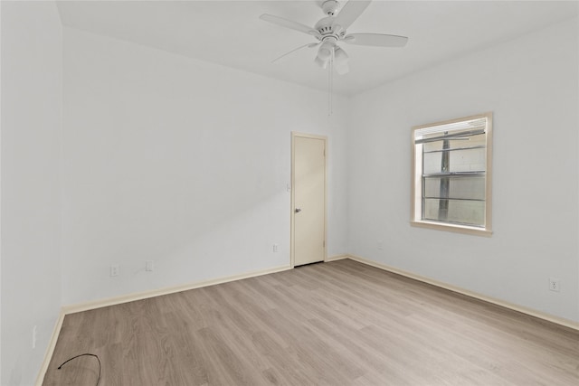 1522 Seawall Blvd, Galveston, TX 77550 - unfurnished room with wood finished floors and a ceiling fan