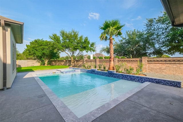 3322 Mallard Run Ct, Katy, TX 77494 - view of swimming pool featuring a fenced backyard and a patio area