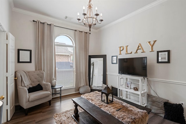 2506 Abernathy Glen Ct, Houston, TX 77014 - living area featuring a chandelier, crown molding, and wood finished floors