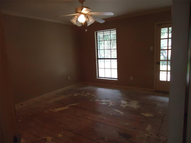 3823 Kiamesha Dr, Missouri City, TX 77459 - unfurnished room featuring ceiling fan, wood-type flooring, and baseboards