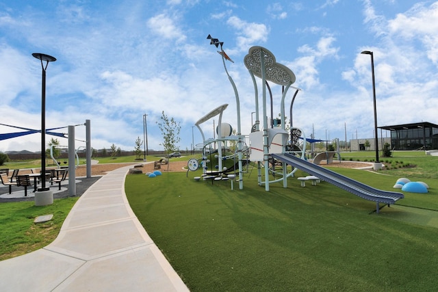 27022 Sunset Palace Dr, Katy, TX 77493 - communal playground featuring a yard