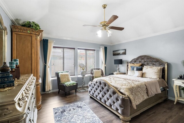 15110 Farndale Dr, Houston, TX 77062 - bedroom featuring lofted ceiling, ornamental molding, wood finished floors, baseboards, and a ceiling fan