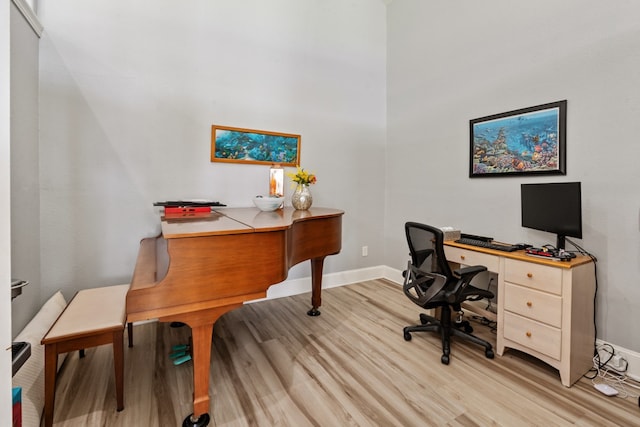 209 Anchor Ranch Rd, Trinidad, TX 75163 - office featuring light wood-style flooring and baseboards