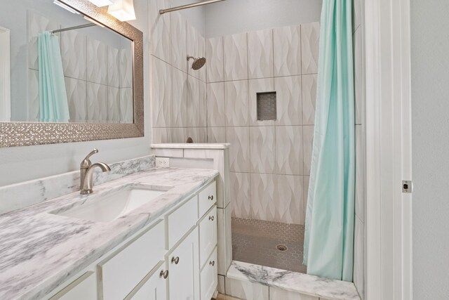 209 Anchor Ranch Rd, Trinidad, TX 75163 - full bath with a tile shower and vanity