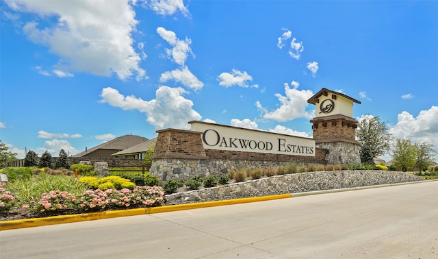 32415 Tallow Creek Dr, Waller, TX 77484 - view of community / neighborhood sign