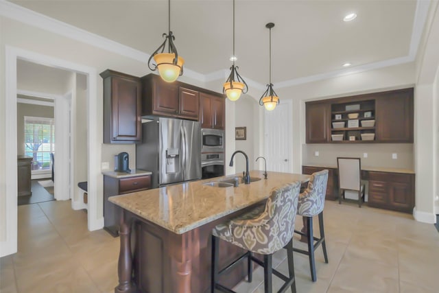 2810 Red Maple Dr, Katy, TX 77494 - kitchen featuring stainless steel appliances, open shelves, a sink, a breakfast bar area, and hanging light fixtures