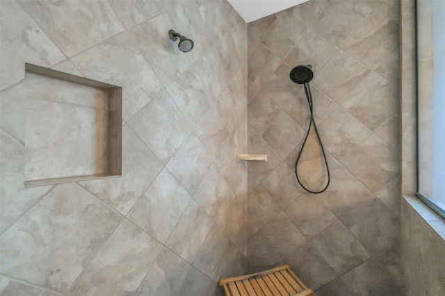 2810 Red Maple Dr, Katy, TX 77494 - bathroom with tiled shower