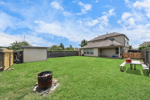 15319 Meandering Post Trl, Houston, TX 77044 - view of yard