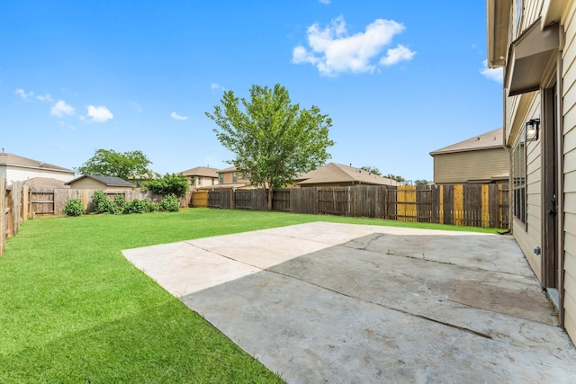835 Sandford Lodge Dr, Houston, TX 77073 - view of yard with a patio