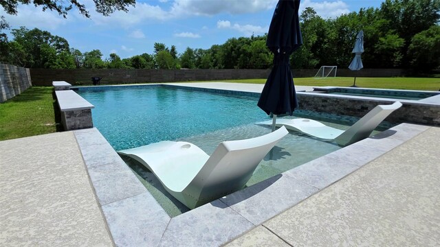 807 Steele Rd Unit A, Highlands, TX 77562 - view of pool