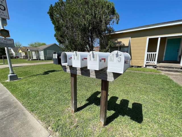 302 N N Ave B, Freeport, TX 77541 - photo 4