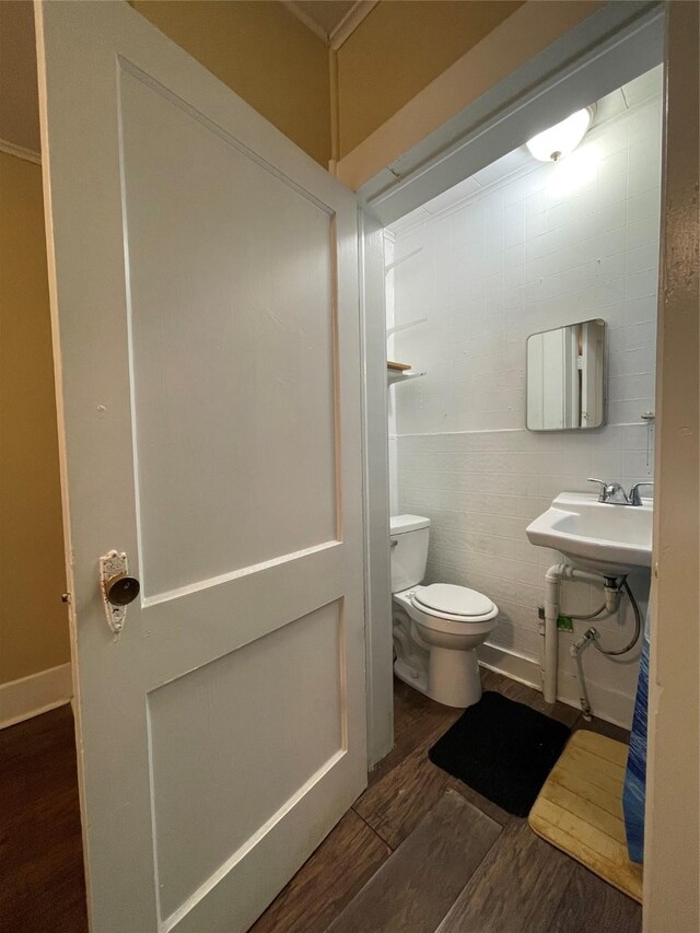 302 N N Ave B, Freeport, TX 77541 - photo 9