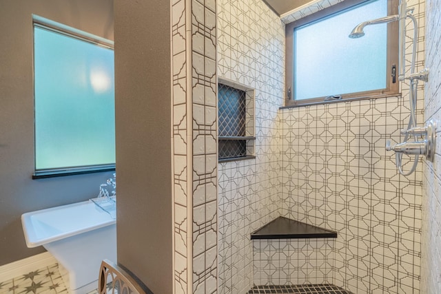 23 N Plum Crest Cir, The Woodlands, TX 77382 - full bathroom featuring a tile shower