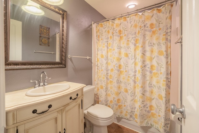 23 N Plum Crest Cir, The Woodlands, TX 77382 - bathroom featuring a textured wall, toilet, vanity, tile patterned flooring, and curtained shower