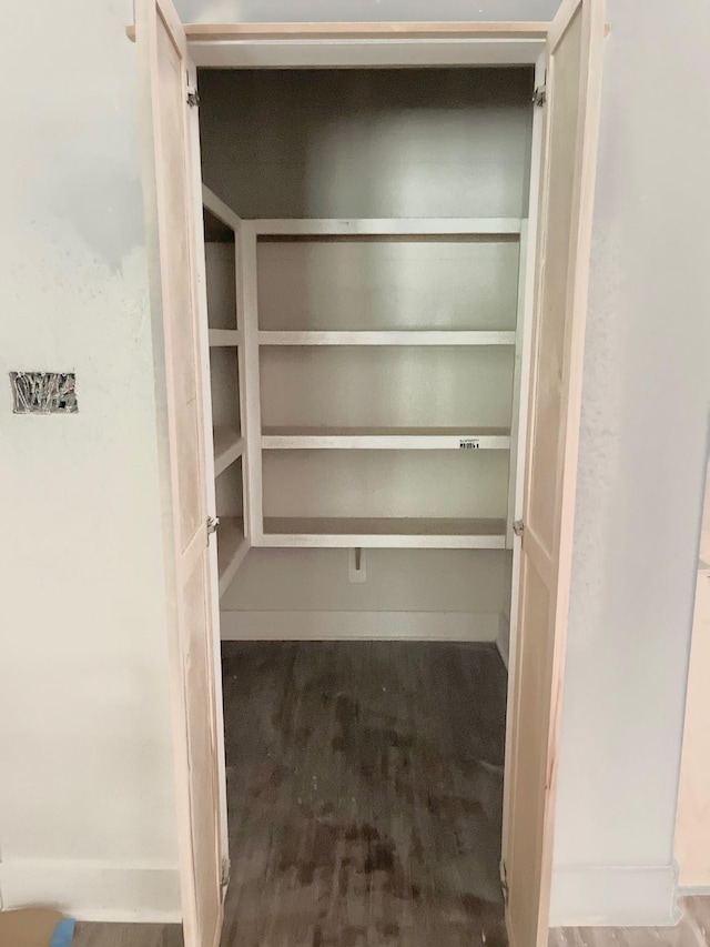 10730 Vinson St, Beaumont, TX 77713 - view of pantry