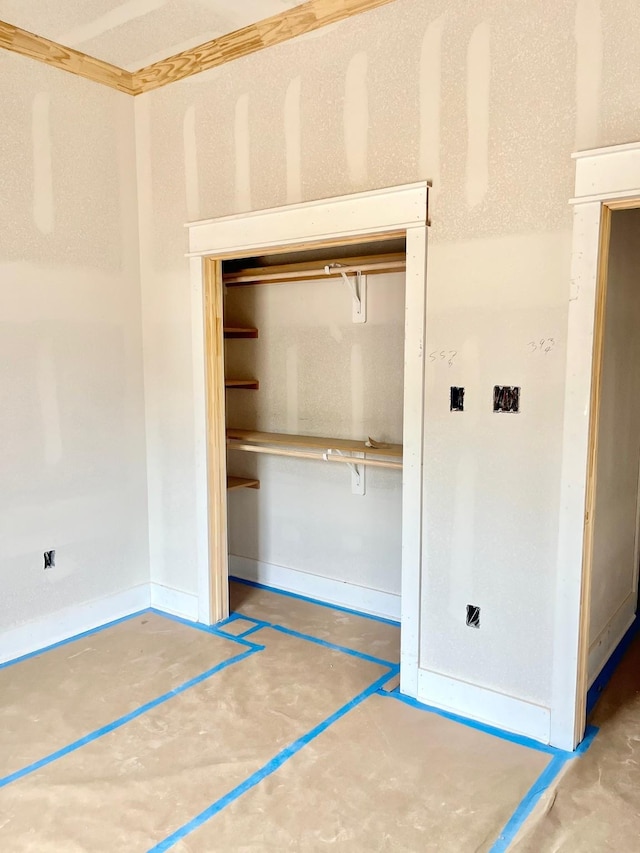 10730 Vinson St, Beaumont, TX 77713 - view of closet