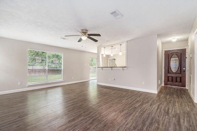1310 N 7th St, Conroe, TX 77301 - photo 2