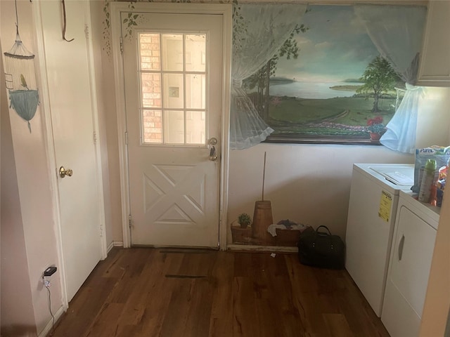 12595 Sagittarius Dr E, Willis, TX 77318 - doorway with wood finished floors and washer / dryer