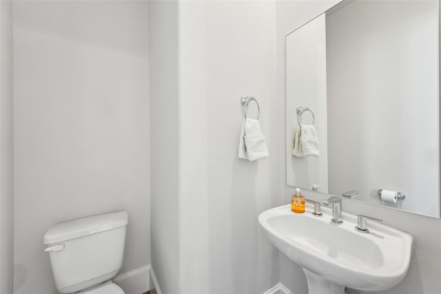 10756 Craighead Dr, Houston, TX 77025 - bathroom with a sink and toilet