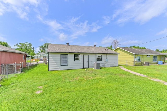 5007 Northridge Dr, Houston, TX 77033 - back of property featuring central AC