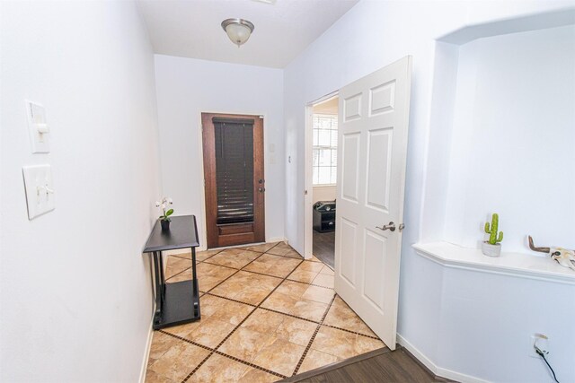15102 Dry Ridge Ct, Humble, TX 77346 - corridor featuring baseboards