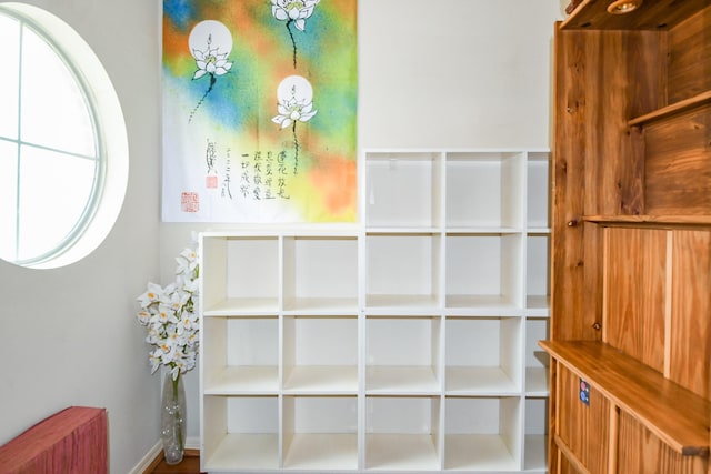 7608 Janak Dr, Houston, TX 77055 - detailed view of baseboards