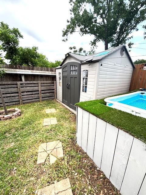 3407 S Briar Knoll Dr, Houston, TX 77082 - view of yard