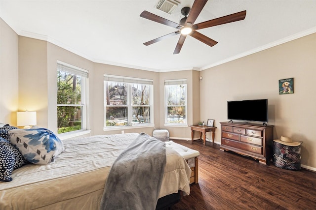 3919 Park Circle Way, Houston, TX 77059 - bedroom featuring dark wood-type flooring, baseboards, crown molding, and ceiling fan