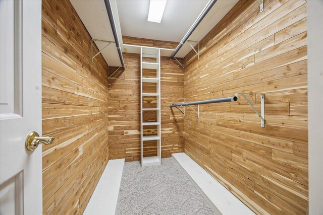 5135 Edloe St, Houston, TX 77005 - view of walk in closet