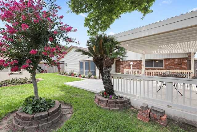 1109 Alan St, Deer Park, TX 77536 - view of grassy yard featuring a pergola