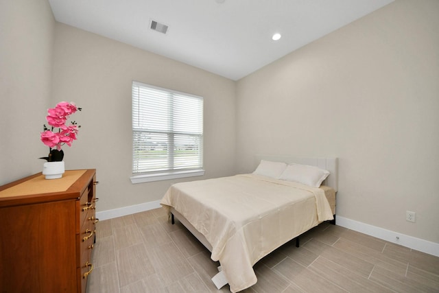 2003 Marthoman Dr, Missouri City, TX 77489 - bedroom featuring baseboards and recessed lighting