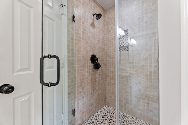 6509 Patricia St, Katy, TX 77493 - full bath featuring a shower stall