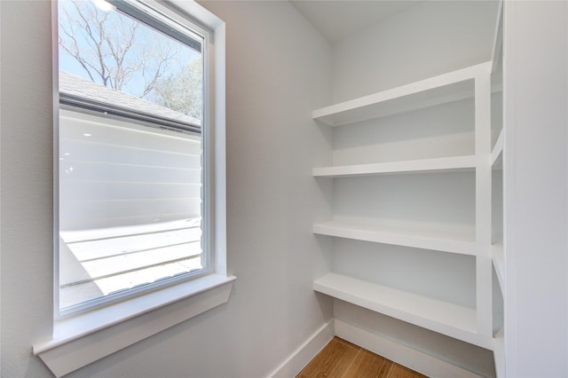 1810 Eagle Falls Ct, Houston, TX 77077 - view of pantry