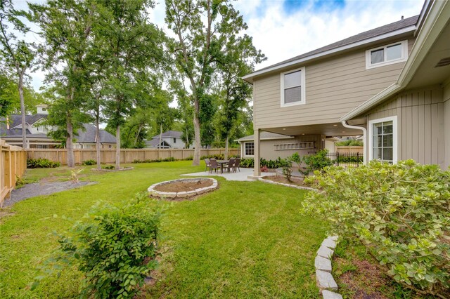 1802 Cobblestone Ct, Richmond, TX 77406 - view of yard featuring a patio area