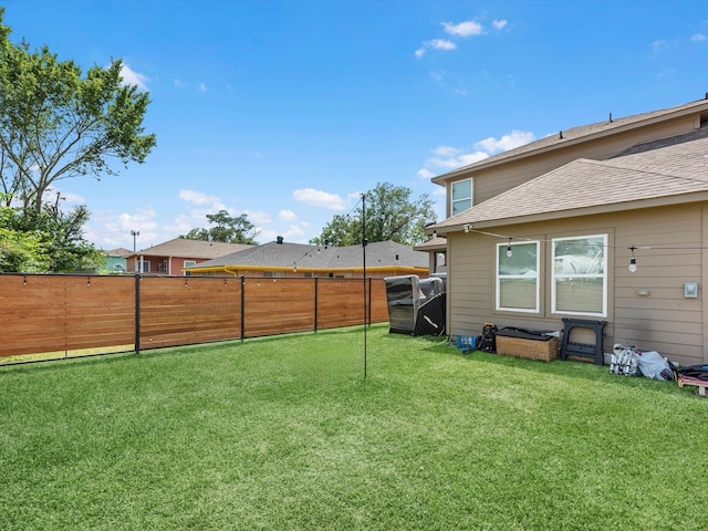 7718 Duncan St, Houston, TX 77093 - view of yard